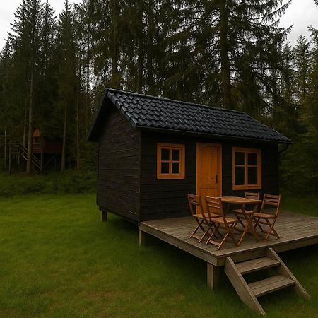 Tiny House Chrastna Vselibice מראה חיצוני תמונה